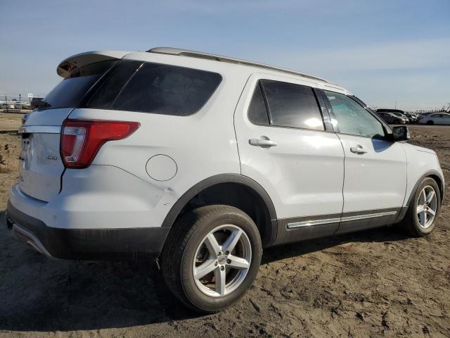 Image 3 of 2016 FORD EXPLORER XLT 2016 with VIN 1FM5K8D81GGB63655