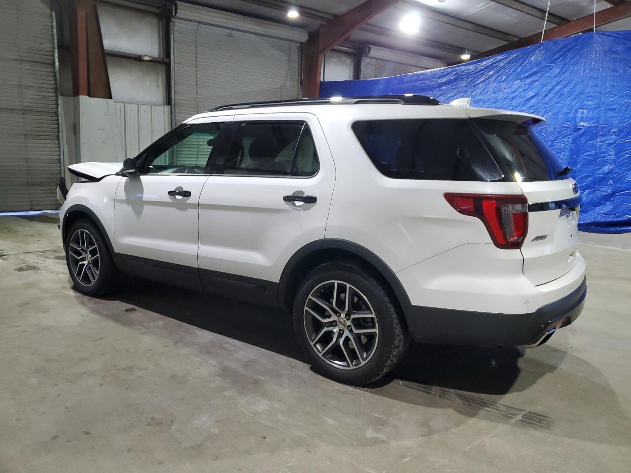 Image 2 of 2016 FORD EXPLORER SPORT 2016 with VIN 1FM5K8GT2GGC00132