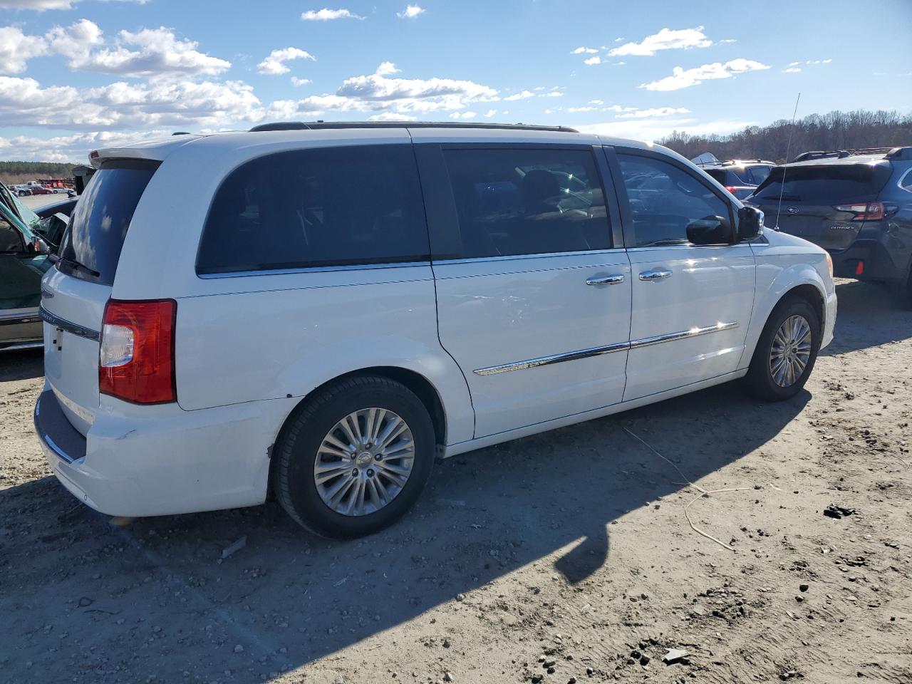 Изображение 3 2013 CHRYSLER TOWN & COUNTRY TOURING L 2013 с VIN 2C4RC1CG2DR816068