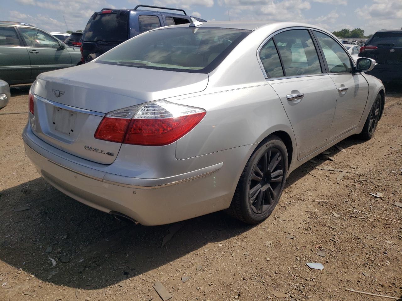 Obraz 3 z 2011 HYUNDAI GENESIS 4.6L 2011 z VIN KMHGC4DF3BU120216