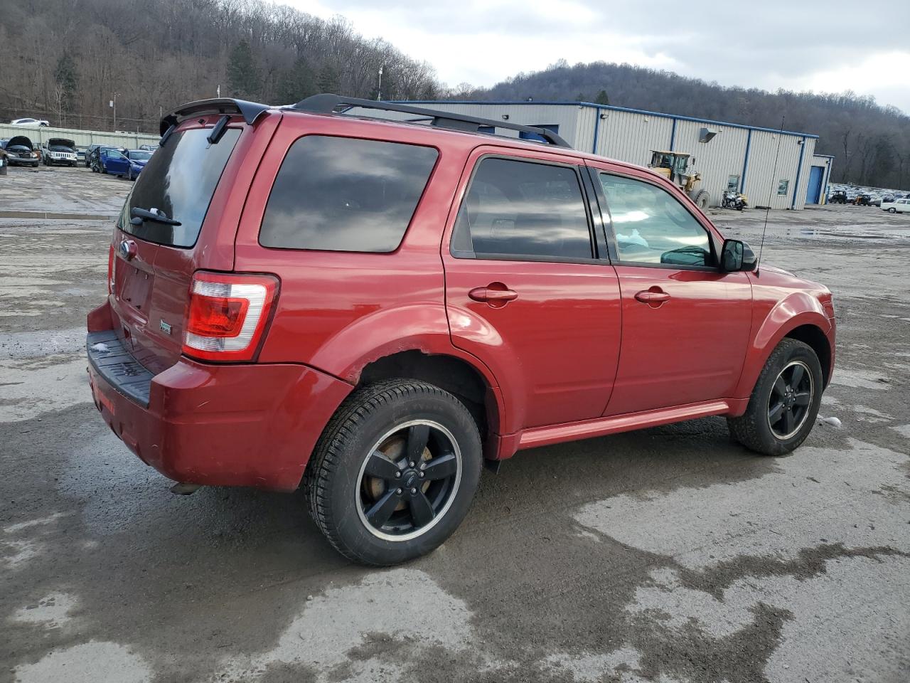 Image 3 of 2012 FORD ESCAPE XLT 2012 with VIN 1FMCU9DG7CKA89079