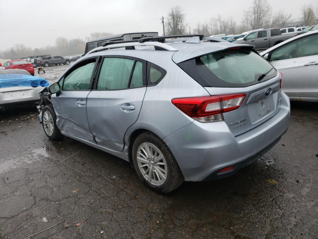 Obraz 2 z 2018 SUBARU IMPREZA PREMIUM PLUS 2018 z VIN 4S3GTAD63J3748073