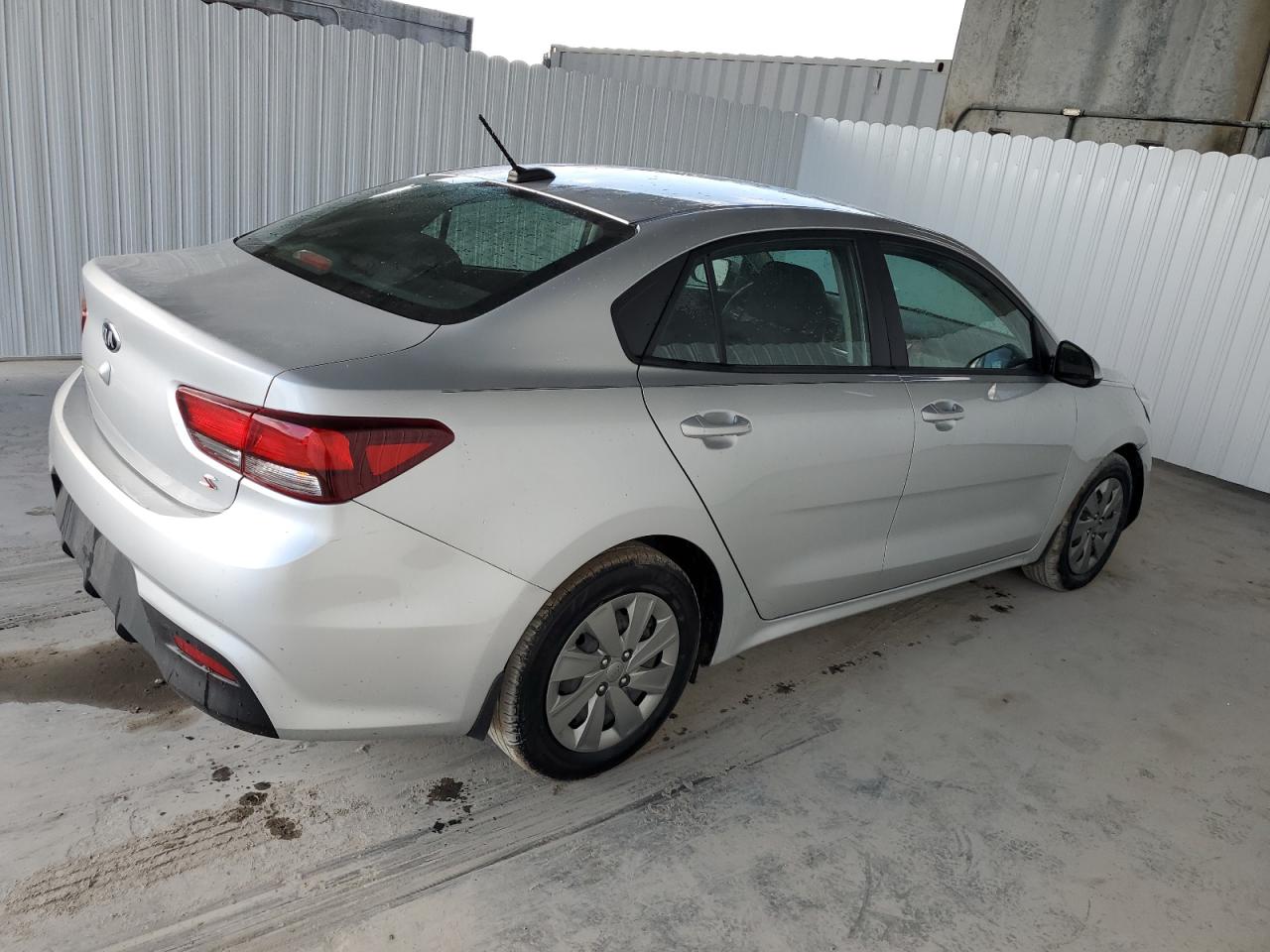 Изображение 3 Kia Rio Lx 2020 с VIN 3KPA24AD0LE335391