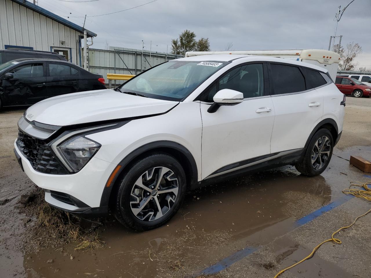 Изображение 1 2023 KIA SPORTAGE EX 2023 с VIN 5XYK33AF2PG037950