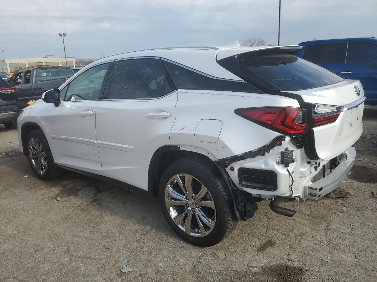 Изображение 2 2020 LEXUS RX 350 2020 с VIN 2T2HZMDA0LC219940