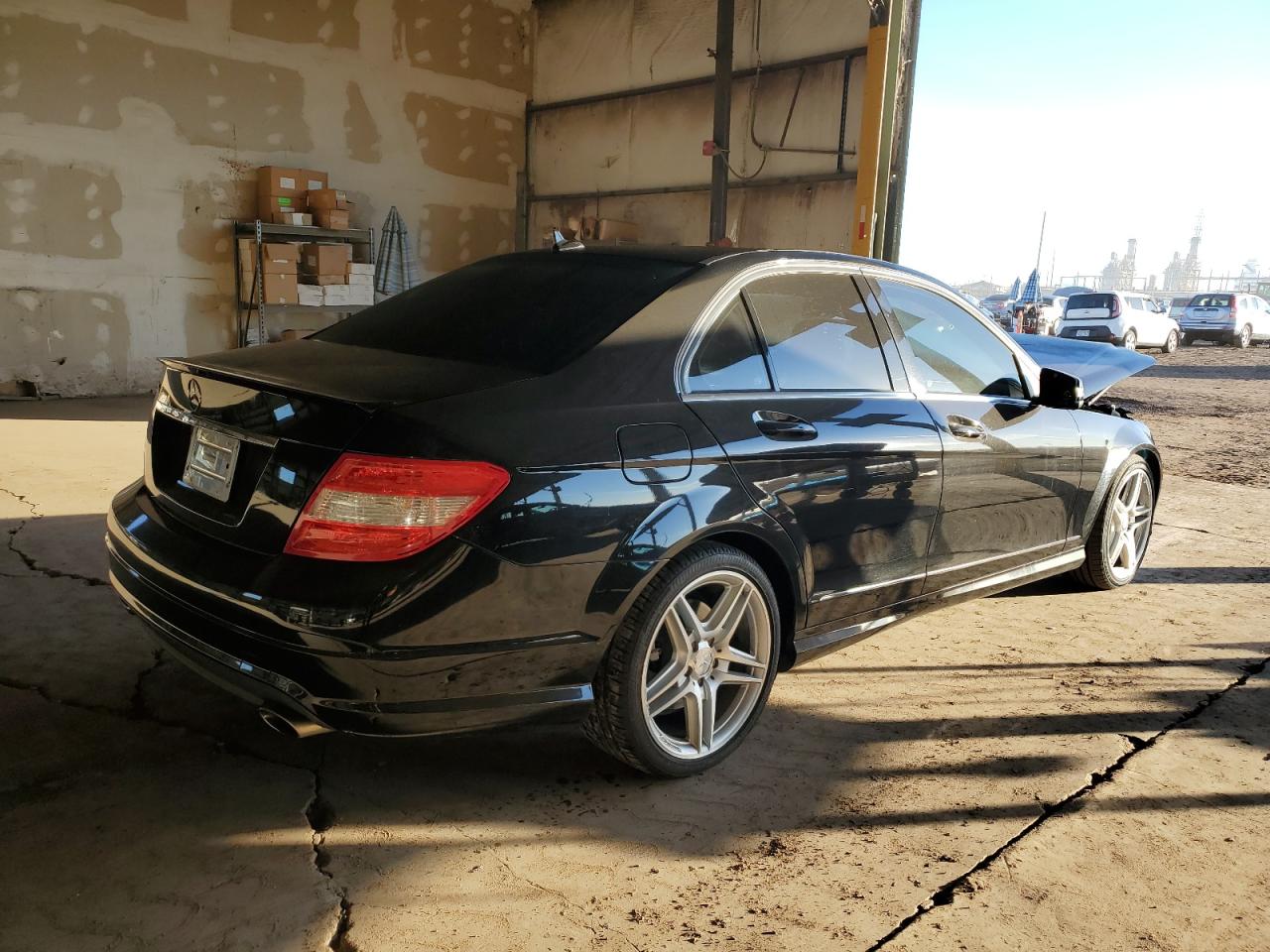 Изображение 3 2011 MERCEDES-BENZ C 350 2011 с VIN WDDGF5GB1BR168946