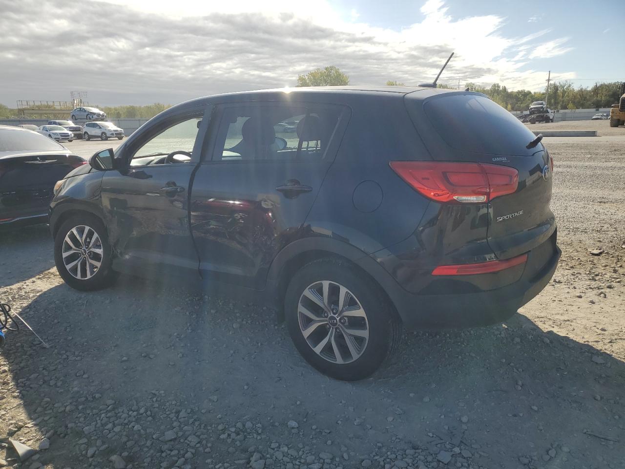 Image 2 of 2016 KIA SPORTAGE LX 2016 with VIN KNDPB3AC3G7856090