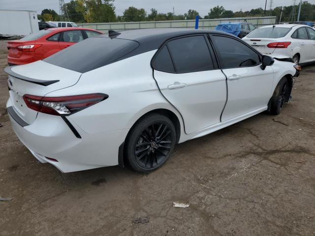 Image 3 of 2022 TOYOTA CAMRY XSE 2022 with VIN 4T1K31AK3NU044253