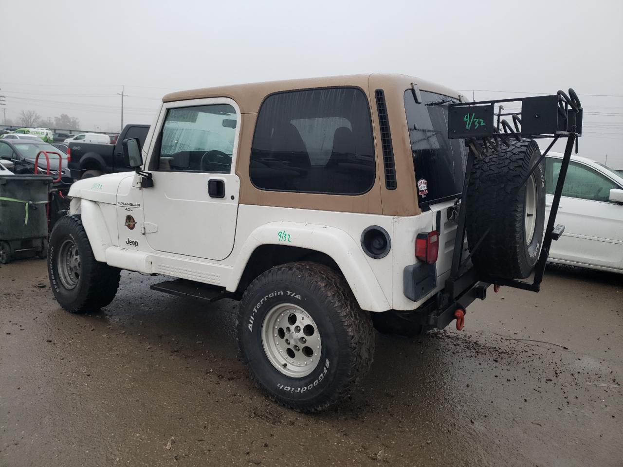 Obraz 2 z 1998 JEEP WRANGLER / TJ SAHARA 1998 z VIN 1J4FY49S1WP795780