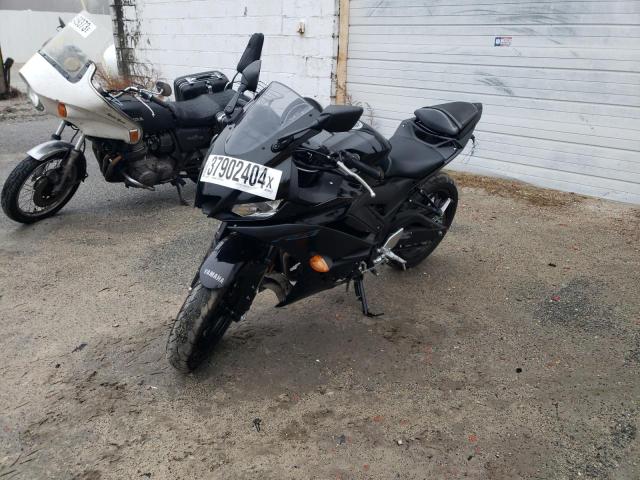 Изображение 2 2023 YAMAHA YZFR3 A 2023 с VIN MH3RH18Y4PK011499