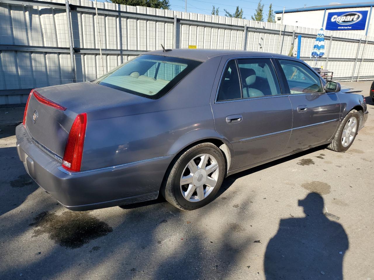 Obraz 3 z 2007 CADILLAC DTS  2007 z VIN 1G6KD57Y67U206046