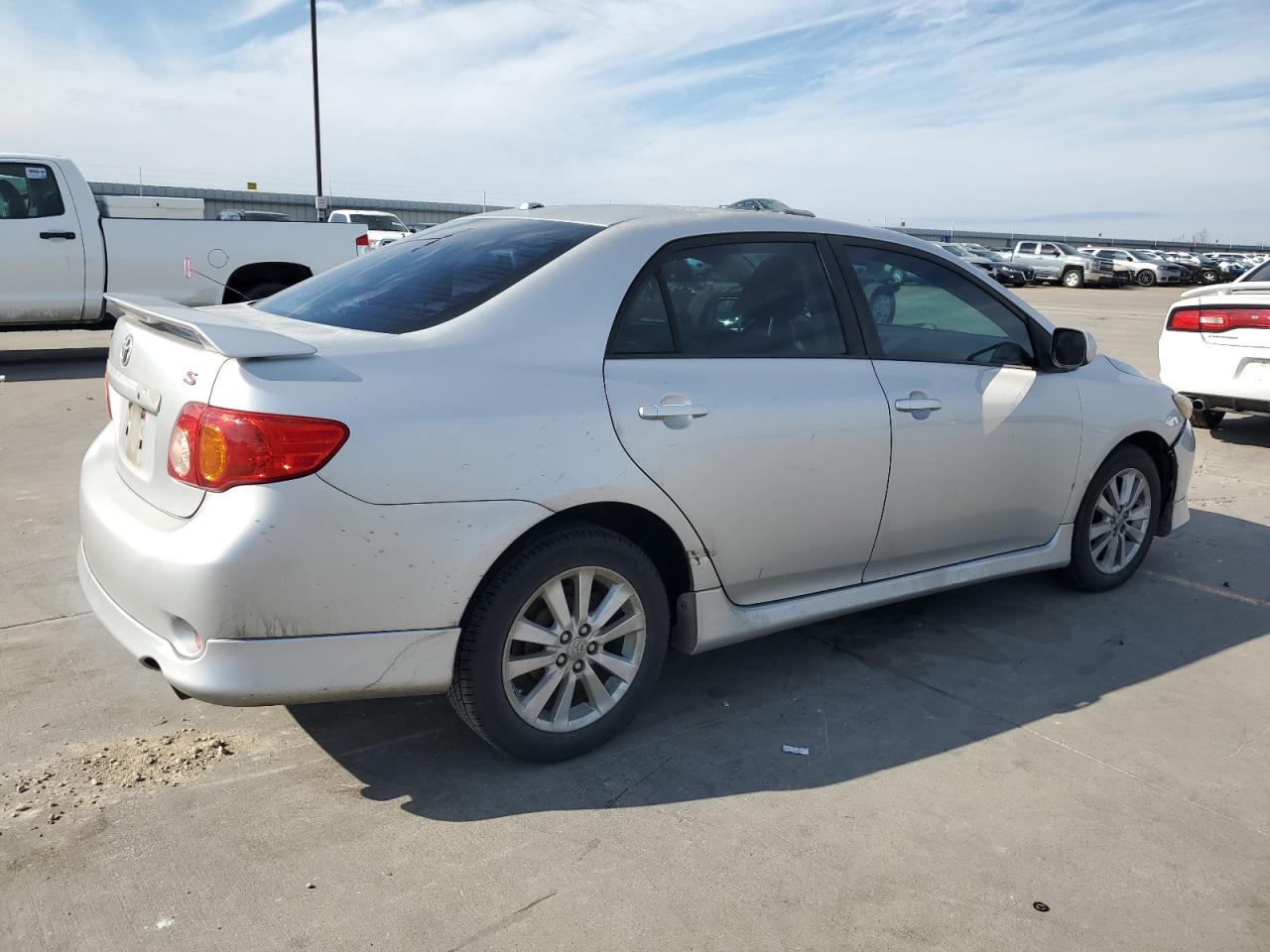 Изображение 3 2009 TOYOTA COROLLA BASE 2009 с VIN 1NXBU40EX9Z127176