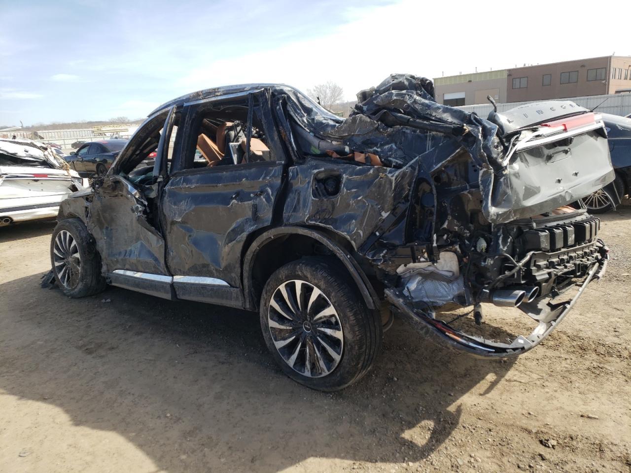 Image 2 of Lincoln Aviator Black Label Grand Touring 2021 with VIN 5LMYJ9YY7MNL01235