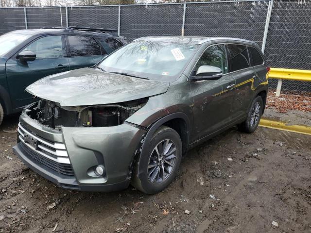Image 1 of 2017 TOYOTA HIGHLANDER SE 2017 with VIN 5TDJZRFH6HS461322