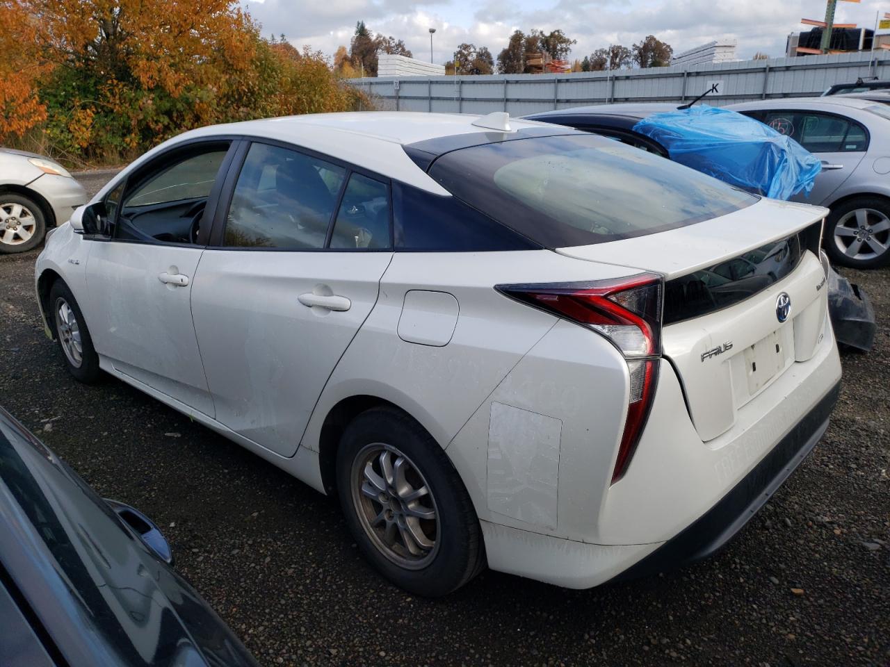 Image 2 of 2018 TOYOTA PRIUS  2018 with VIN JTDKARFU7J3054481