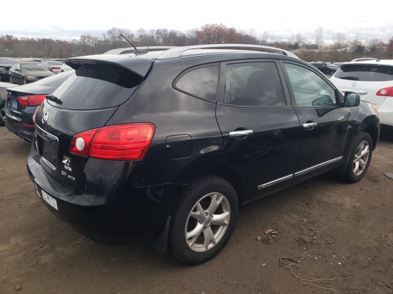 Image 3 of 2011 NISSAN ROGUE S 2011 with VIN JN8AS5MV6BW671548
