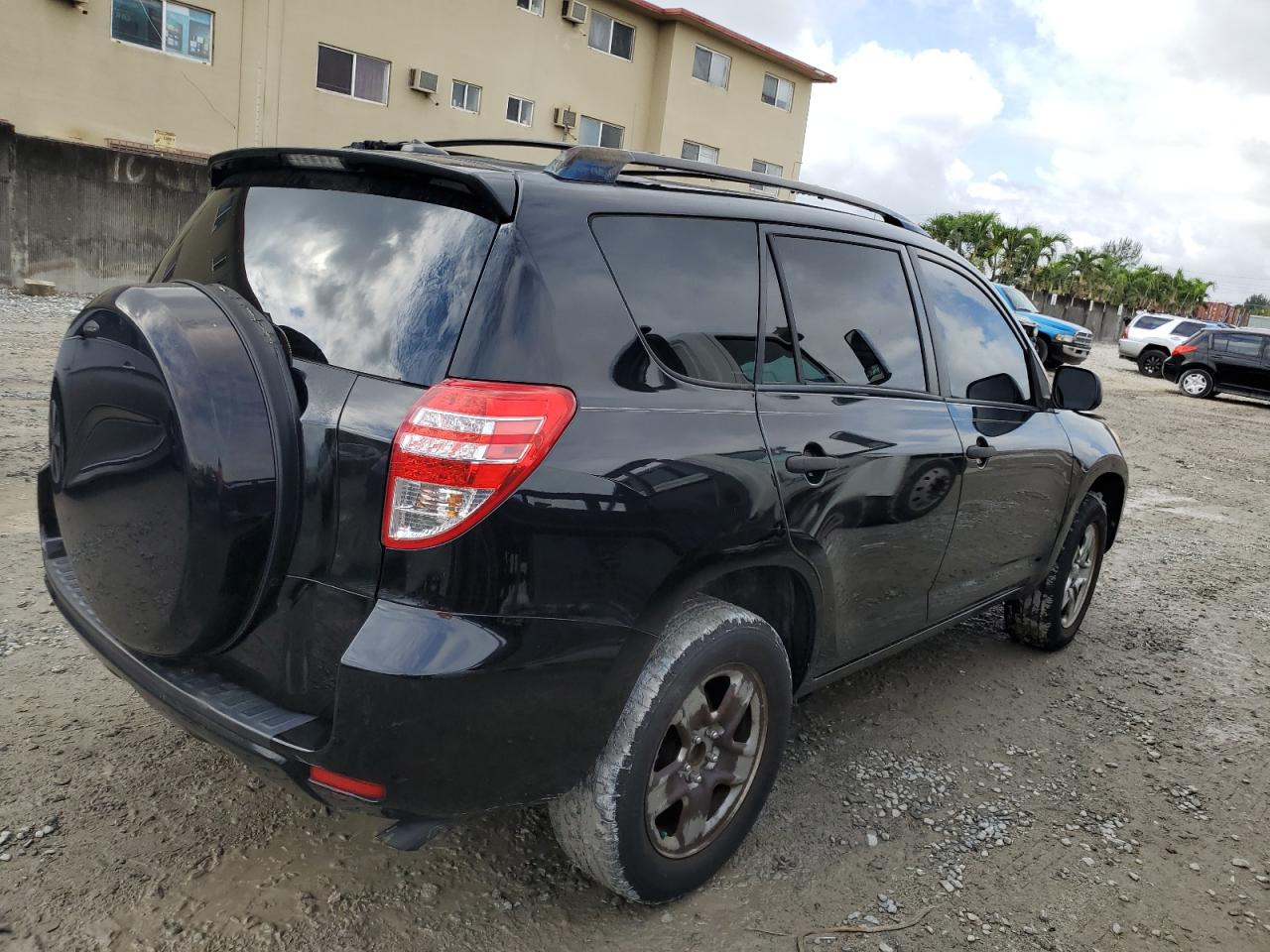 Obraz 3 z 2010 TOYOTA RAV4  2010 z VIN JTMZF4DV4AD026520