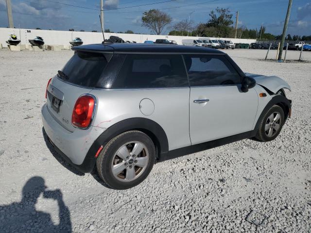 Image 3 of 2015 MINI COOPER  2015 with VIN WMWXM5C51F3B34546