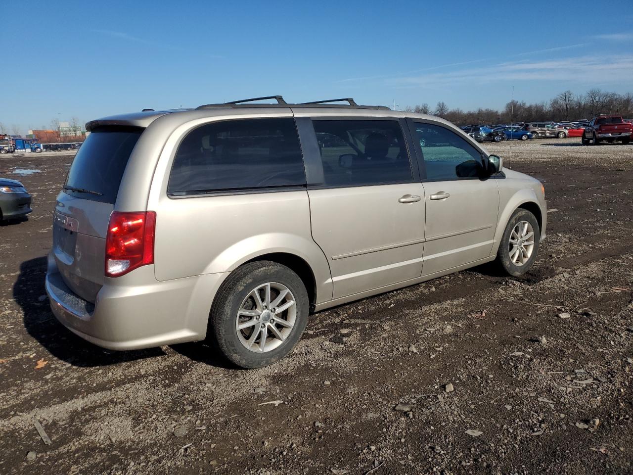Изображение 3 2016 DODGE GRAND CARAVAN SXT 2016 с VIN 2C4RDGCG3GR310088