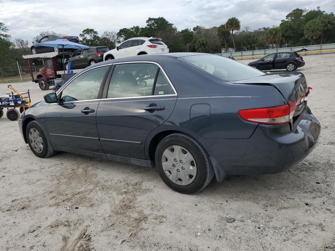 Obraz 2 z 2004 HONDA ACCORD LX 2004 z VIN JHMCM56344C001025