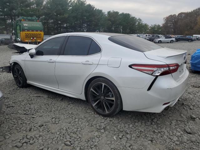 Obraz 2 z 2018 TOYOTA CAMRY XSE 2018 z VIN 4T1B61HK0JU058005