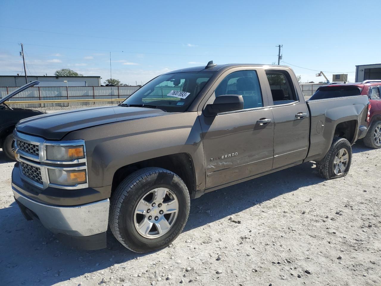 Изображение 1 2015 CHEVROLET SILVERADO C1500 LT 2015 с VIN 1GCRCREHXFZ233017