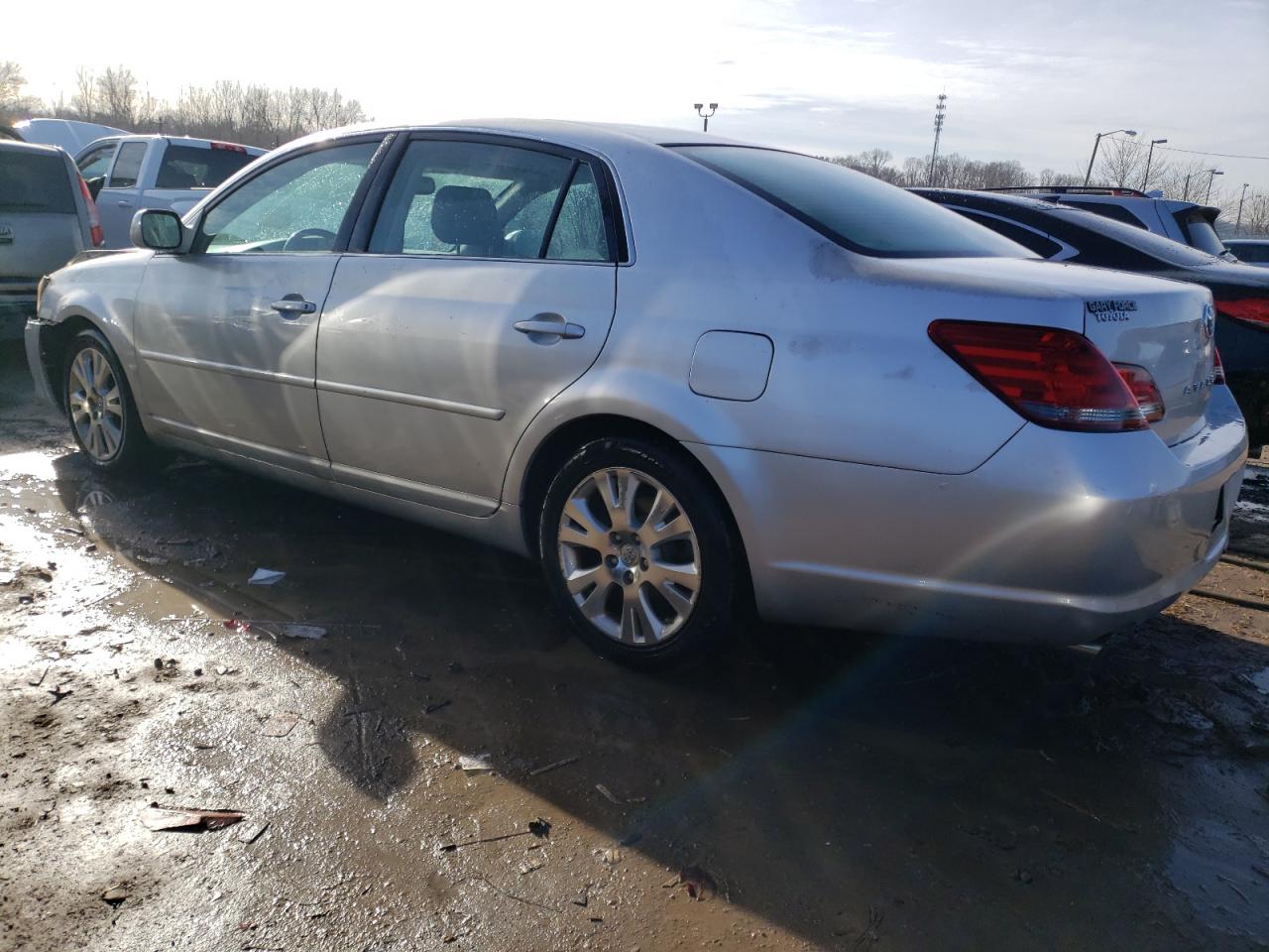 Изображение 2 2008 TOYOTA AVALON XL 2008 с VIN 4T1BK36B48U313064