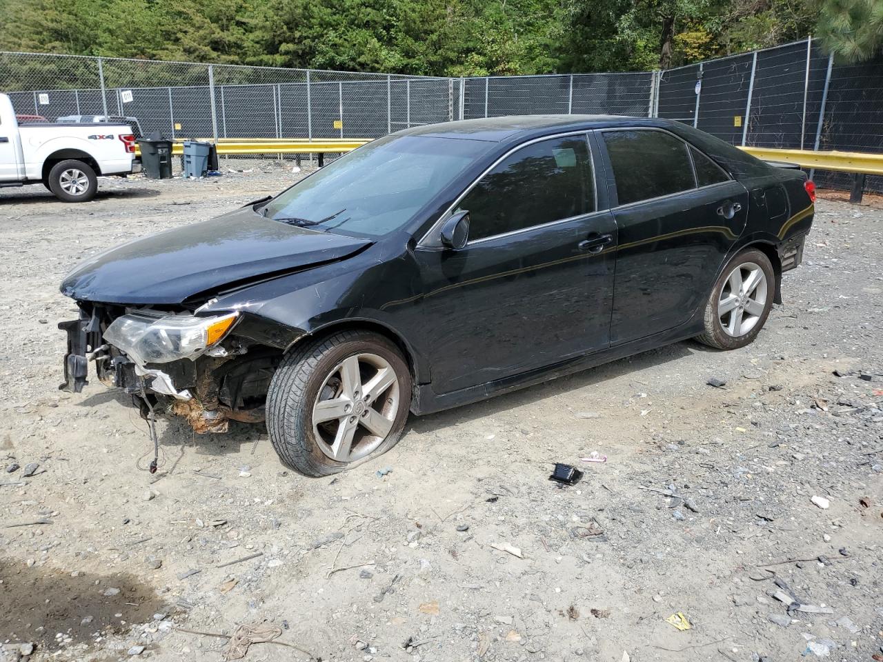 Image 1 of 2012 TOYOTA CAMRY BASE 2012 with VIN 4T1BF1FK3CU150618