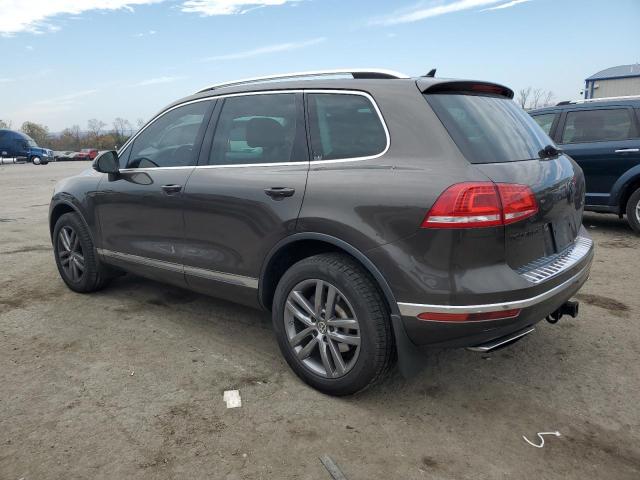 Image 2 of 2016 VOLKSWAGEN TOUAREG SPORT 2016 with VIN WVGEF9BP7GD009800