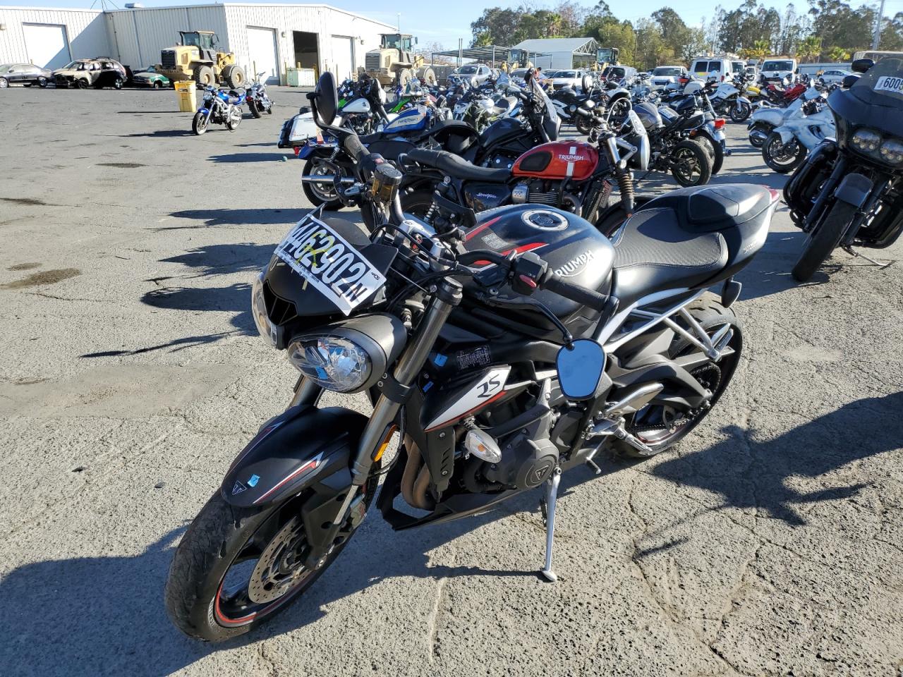 Obraz 2 z 2019 TRIUMPH MOTORCYCLE STREET TRIPLE RS 2019 z VIN SMTA464S6KT931225