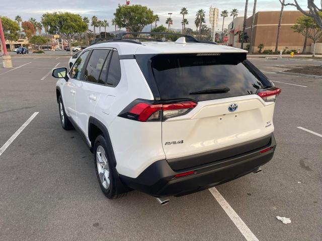 Image 3 of 2020 TOYOTA RAV4 XLE 2020 with VIN 2T3RWRFV9LW066219