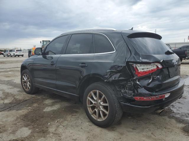 Obraz 2 z 2010 AUDI Q5 PREMIUM PLUS 2010 z VIN WA1LKAFP8AA106834