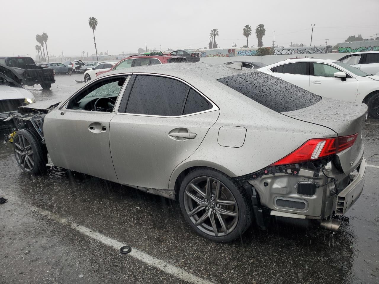 Изображение 2 2016 LEXUS IS 200T 2016 с VIN JTHBA1D29G5023683
