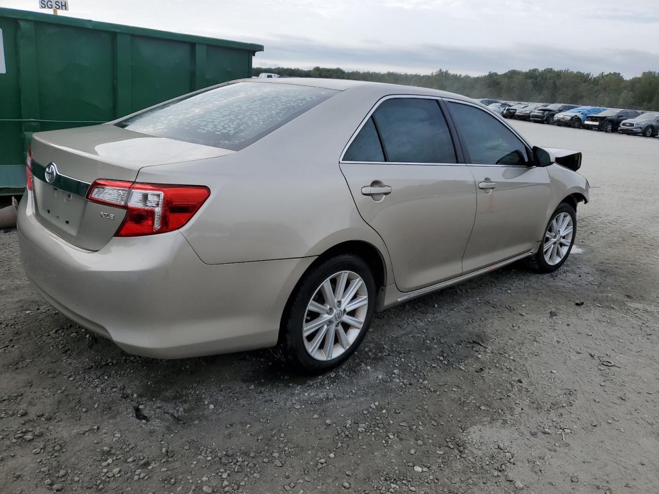 Obraz 3 z 2013 TOYOTA CAMRY L 2013 z VIN 4T1BF1FK0DU254419