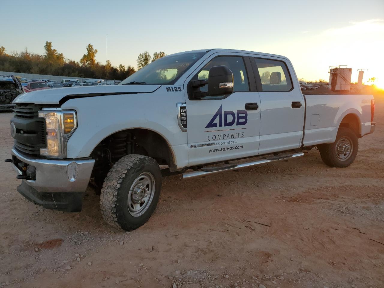 Изображение 1 2019 FORD F350 SUPER DUTY 2019 с VIN 1FT8W3BT1KEF77362