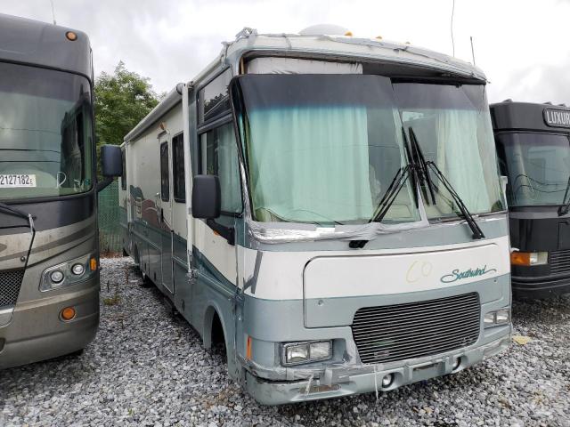 Image 1 of 1998 CHEVROLET P30  1998 with VIN 1GBLP37J2W3306542