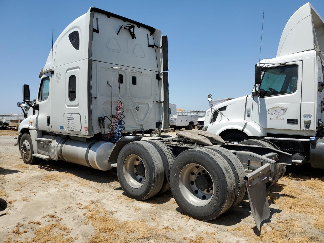 Obraz 3 z 2013 FREIGHTLINER CASCADIA 125  2013 z VIN 1FUJGLDR5DSBW9365