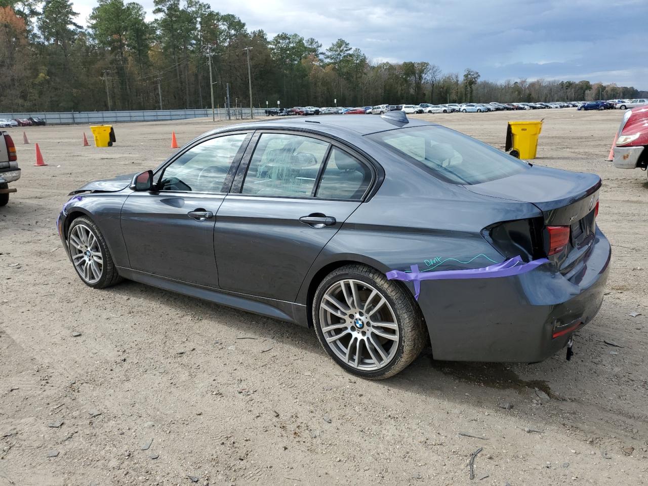 Obraz 2 z 2017 BMW 340 XI 2017 z VIN WBA8B7G37HNU38015