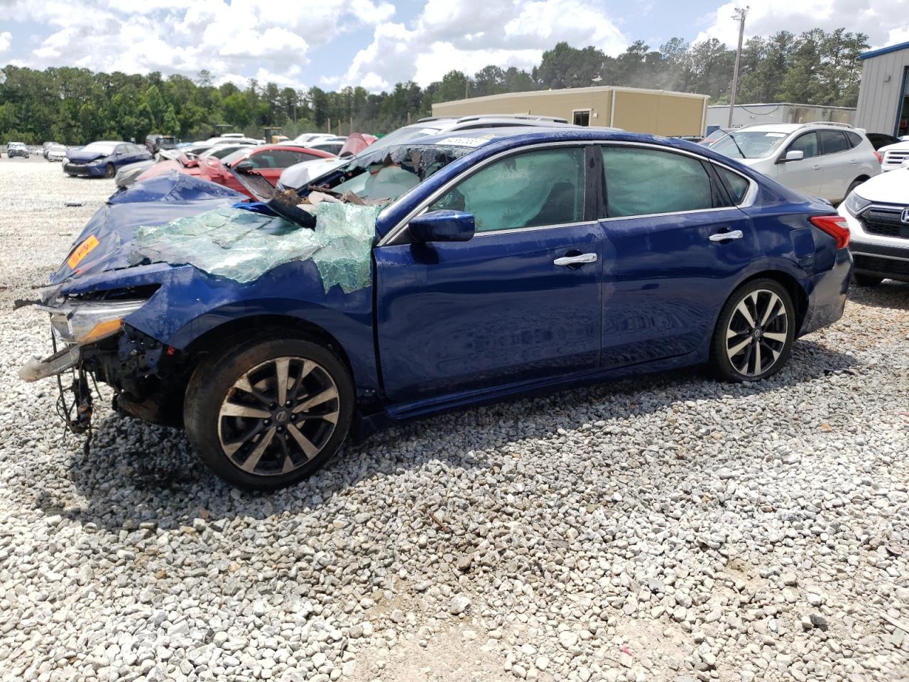 Image 1 of 2016 NISSAN ALTIMA 2.5 2016 with VIN 1N4AL3AP8GN380331