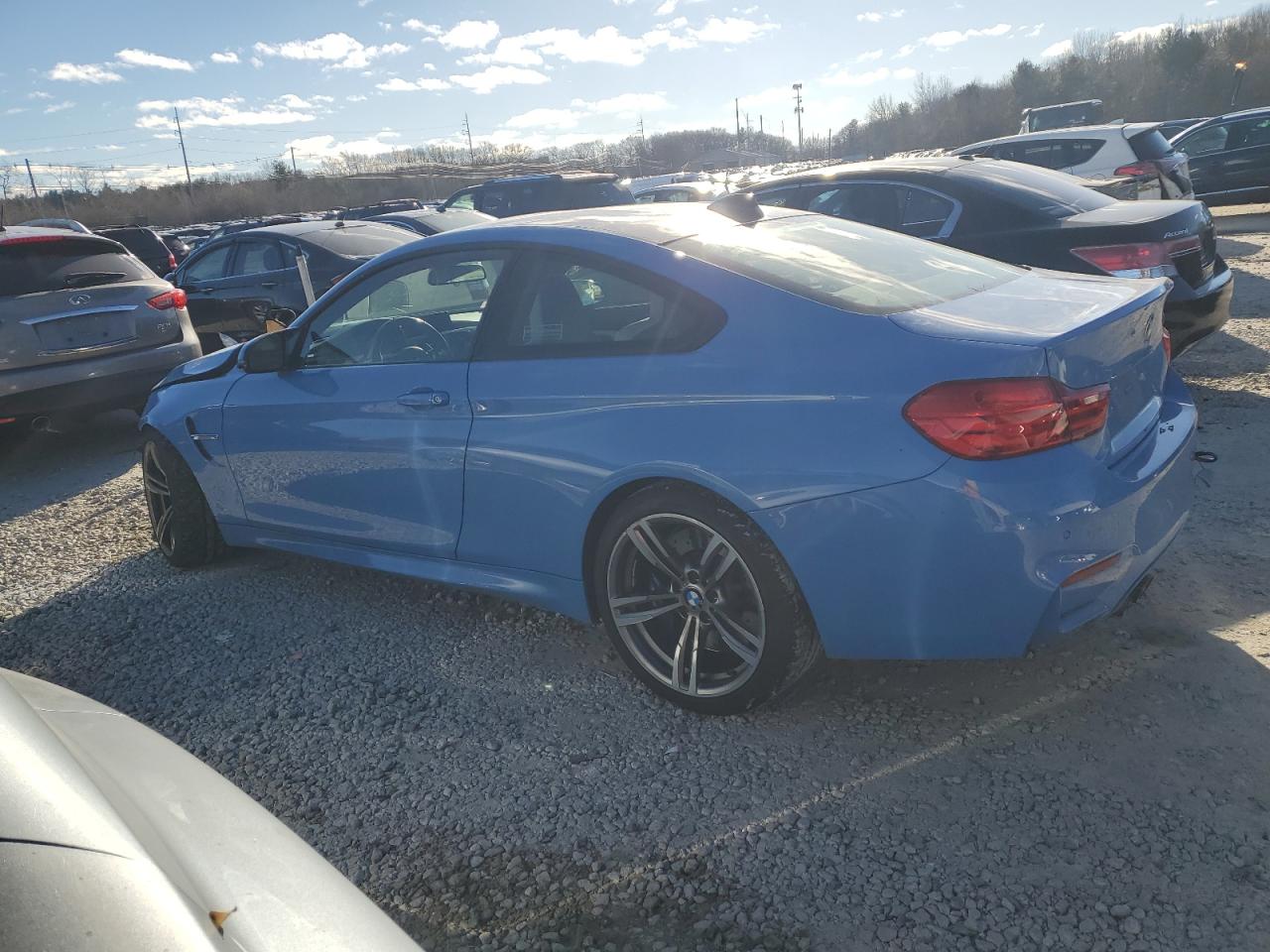 Image 2 of 2015 BMW M4  2015 with VIN WBS3R9C52FK332073