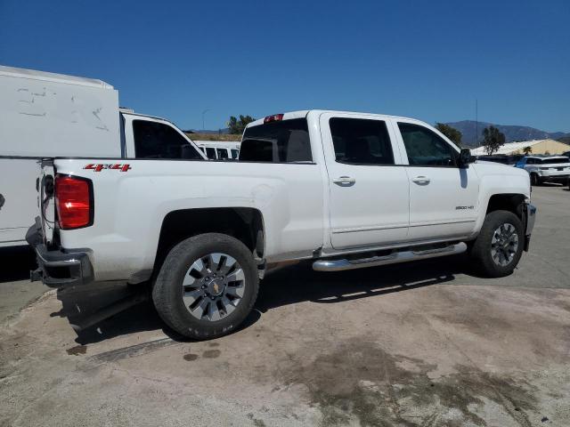 Image 3 of 2018 CHEVROLET SILVERADO K2500 HEAVY DUTY LT 2018 with VIN 1GC1KVEG7JF172168