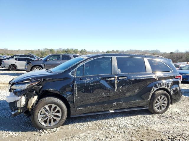 2021 TOYOTA SIENNA XLE 2021 image