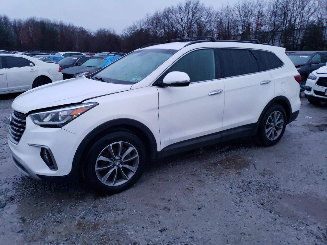 Obraz 1 z 2018 HYUNDAI SANTA FE SE 2018 z VIN KM8SNDHF7JU287188