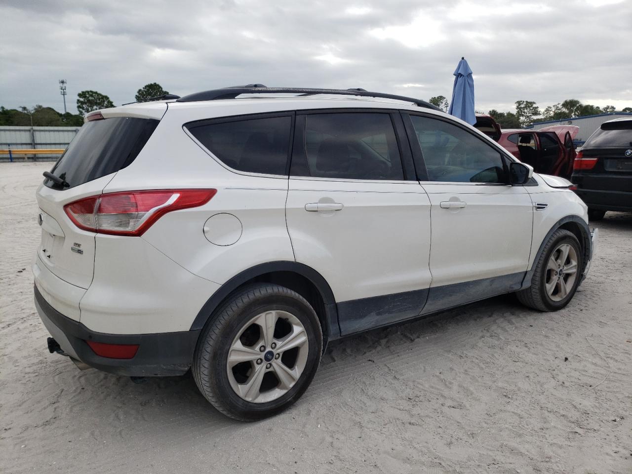 Obraz 3 z 2014 FORD ESCAPE SE 2014 z VIN 1FMCU9GX4EUA10051