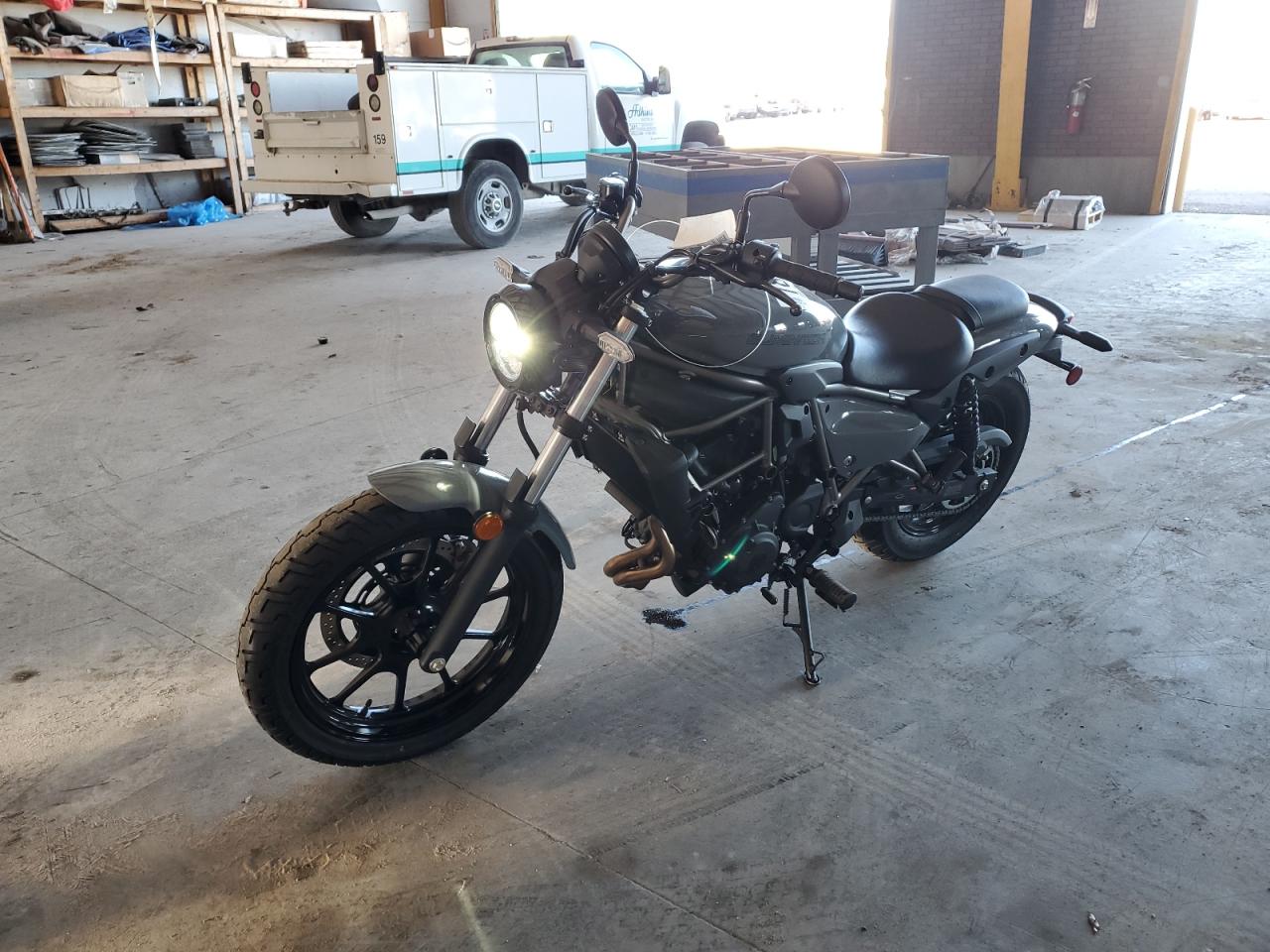 Image 2 of 2024 KAWASAKI EL450 C 2024 with VIN ML5ELFC17RDA00200