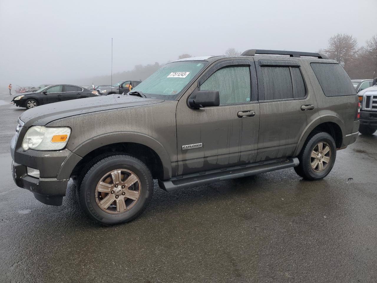 Image 1 of 2008 FORD EXPLORER XLT 2008 with VIN 1FMEU73E58UB32214