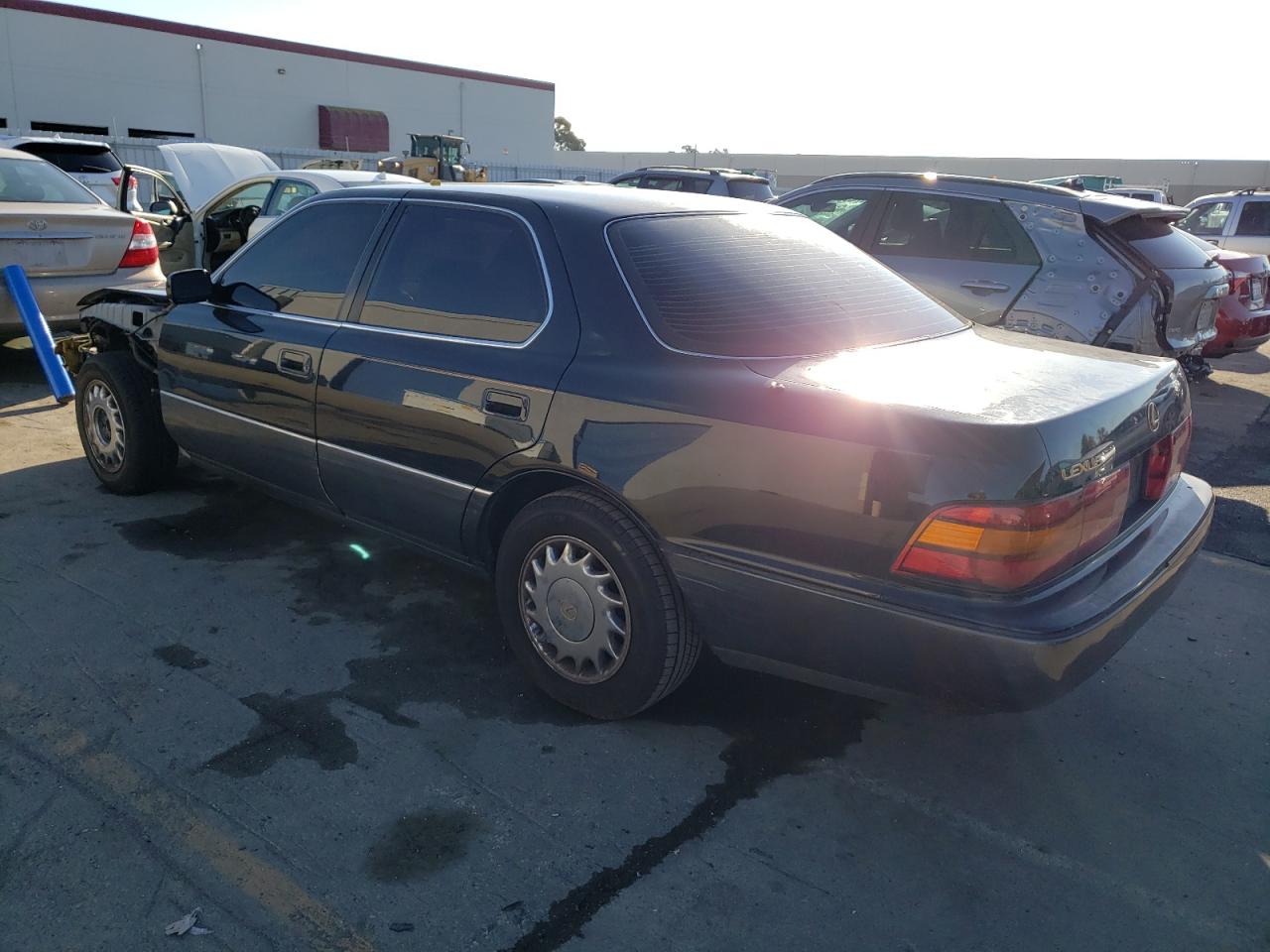Image 2 of 1991 LEXUS LS 400 1991 with VIN JT8UF11EXM0058041