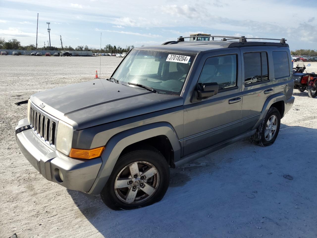 Image 1 of 2007 JEEP COMMANDER  2007 with VIN 1J8HG48KX7C577793