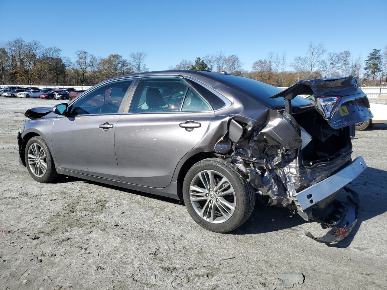 Image 2 of 2015 TOYOTA CAMRY LE 2015 with VIN 4T1BF1FK4FU497217