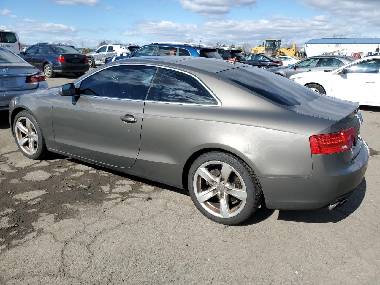Изображение 2 2014 AUDI A5 PREMIUM PLUS 2014 с VIN WAULFAFR3EA015758